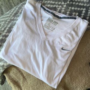 Women’s White Drifit White vkneck slim fit